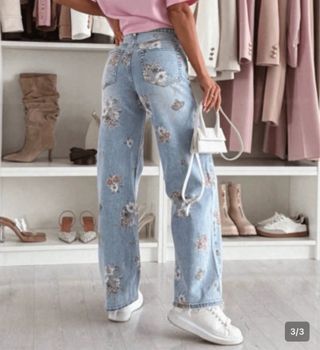 Pantalón vaquero estampado flores T.M