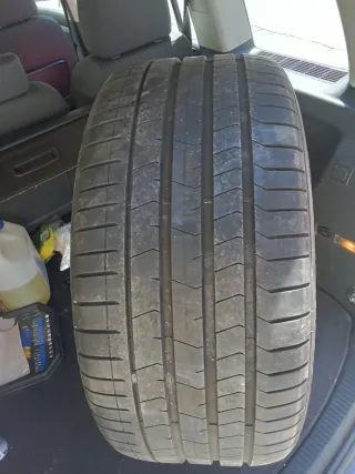 Pirelli P Zero 305/40 R20 Nuevo