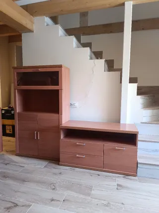 Mueble de salón de madera