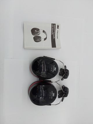 3M PELTOR Optime III Protezioni auricolari per casco nere 34 dB (1 protezione/scatola), H540P3EB-413-SV