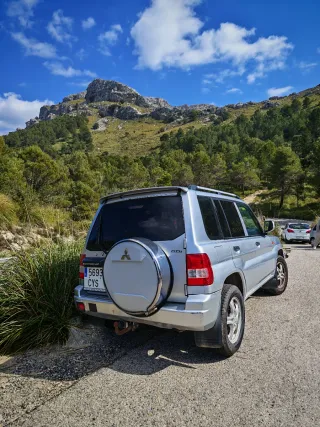 Mitsubishi Montero 2004