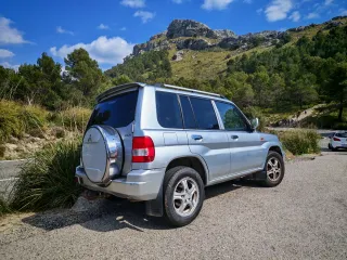 Mitsubishi Montero 2004