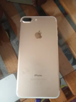 iPhone 7 Plus Dorado