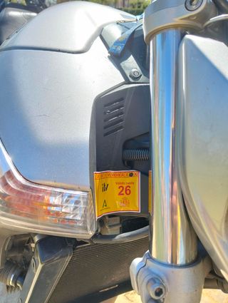 Suzuki GSR 600 (98cv) Naked