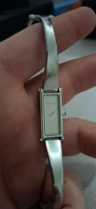 Orologio Gucci 1500L Argento e Bianco