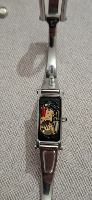 Orologio Gucci 1500L Argento e Bianco