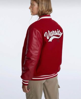 Cazadora Universitaria Roja Stradivarius