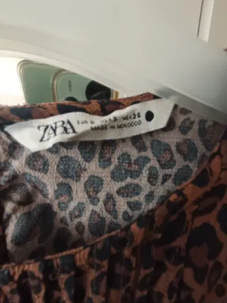 Camisa Zara. Animal Print Mujer