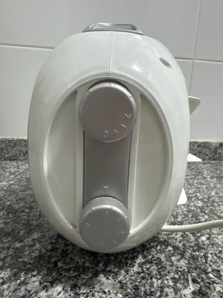 Calefactor pequeño blanco
