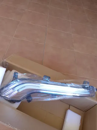 Faro LED Diurna + Intermitente Peugeot 508