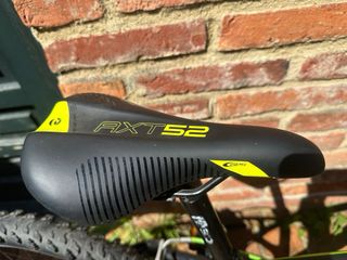 Bici Cube Race 200 20”