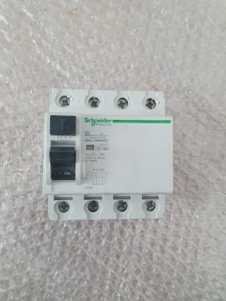 Diferencial Schneider 80A 300mA