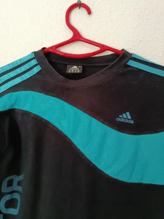 Camiseta Adidas Predator Negra y Turquesa
