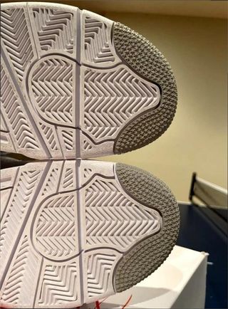 Jordan 4 Retro White Oreo Talla 42