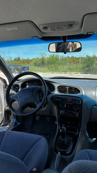 Hyundai Lantra 2000
