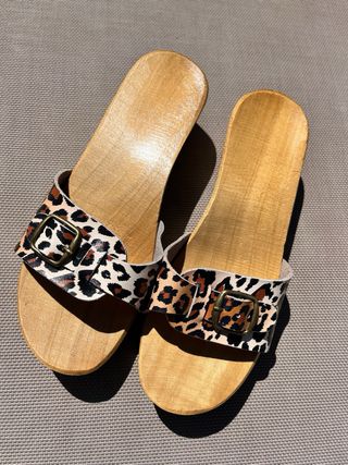 Sandalias de madera y piel  animalprint 35 36 37