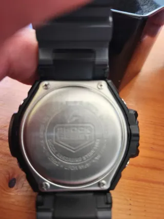 Reloj Casio G-Shock Negro y Rojo