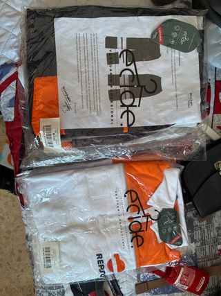 Uniformes Repsol Talla P (Naranja/Blanco)