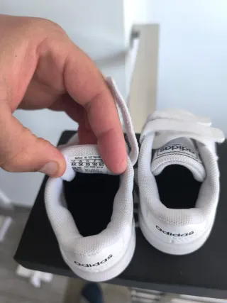 Zapatillas Adidas Grand Court I Bebé Talla 19