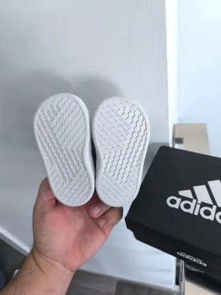 Zapatillas Adidas Grand Court I Bebé Talla 19
