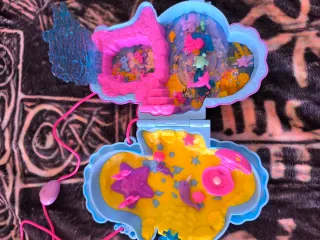 Polly Pocket Cavallo di Troia con bambole