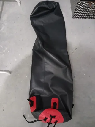 Saco de boxeo negro