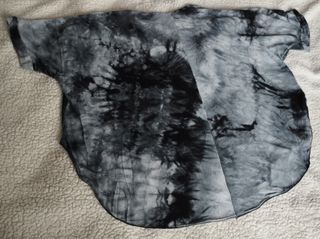Camiseta Tie-Dye Negra y Gris
