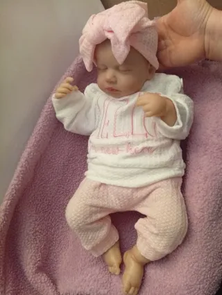 Bebé Reborn Vinilo y Tela