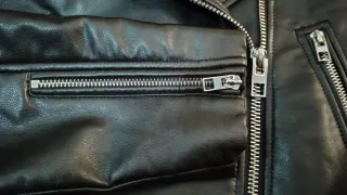 Chaqueta Cuero Zara Negra