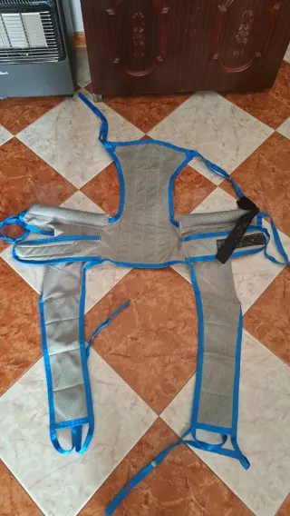 Grúa para personas sin movilidad - Mopedia