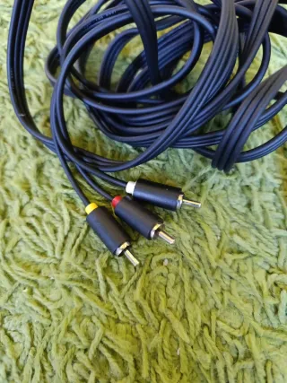Cable RCA 3.5mm a 3x RCA