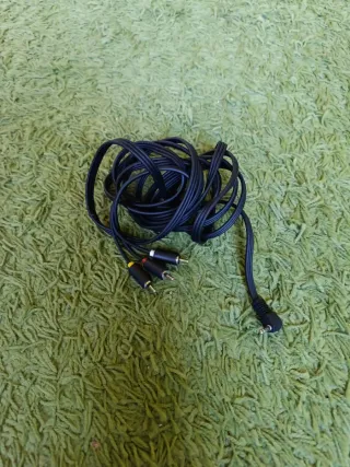 Cable RCA 3.5mm a 3x RCA