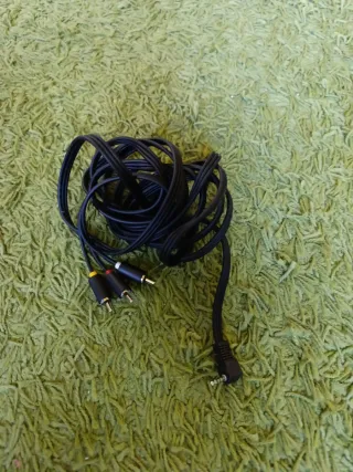 Cable RCA 3.5mm a 3x RCA