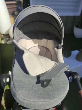 Silla Stokke muy completa