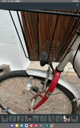 Bicicleta urbana roja y plateada SOLO RECOGIDA