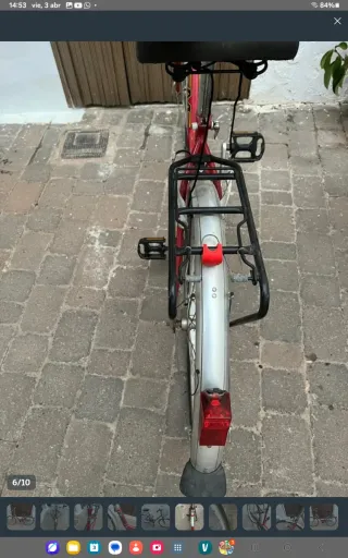Bicicleta urbana roja y plateada SOLO RECOGIDA