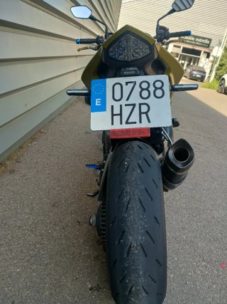 Honda CB1000R 2014 Verde Dragón – Muy cuidada