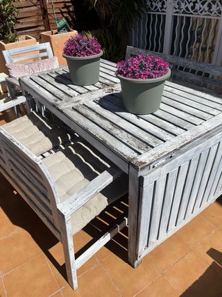 Conjunto mesa y sillas de jardín