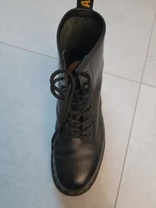 Dr. Martens nere numero 39