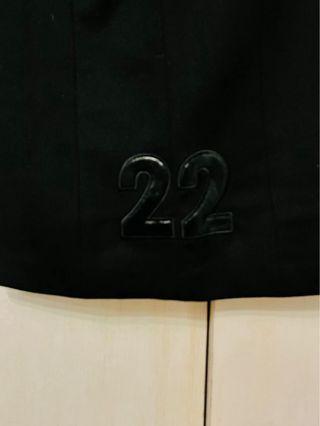 Conjunto 22 Maggio Chaqueta y Falda Lunares