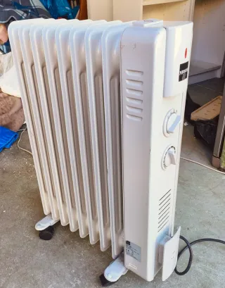 Radiador de aceite blanco