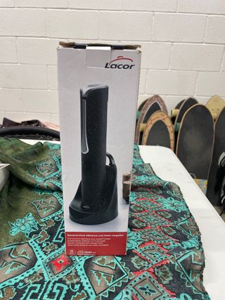 Sacacorchos Eléctrico Lacor con Base Cargador