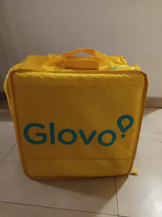 Mochila Glovo Azul y Amarilla