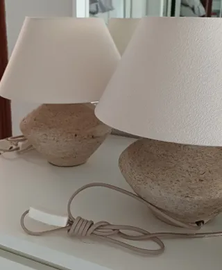 Lámparas de zara home de mesa, beige y blanco