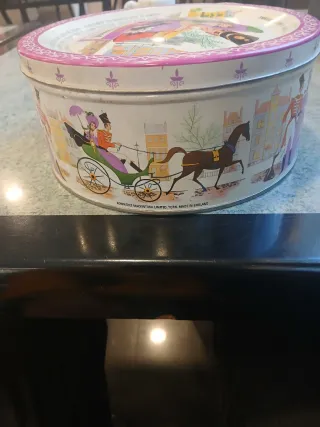 Lata Vintage Mackintosh's Quality Street