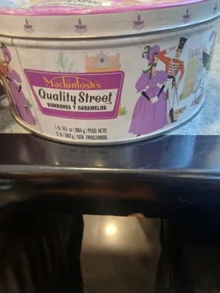 Lata Vintage Mackintosh's Quality Street