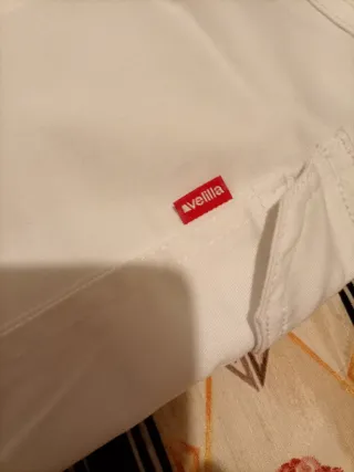 Pantalones cargo blancos