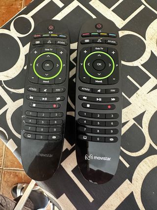 2 Mandos Movistar+ Originales