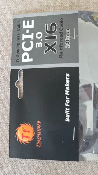 Thermaltake PCI-E 3.0 X16 Riser Cable 200mm