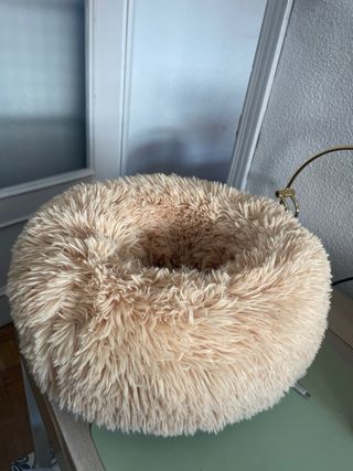 Letto soffice per gatti color beige